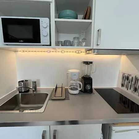 Apartment Cosy Et Idealement Place