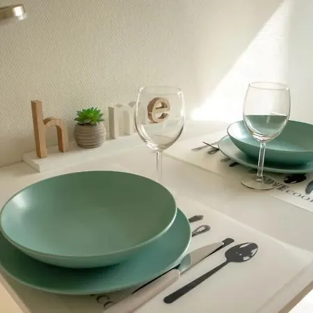 Cosy Et Idealement Place *