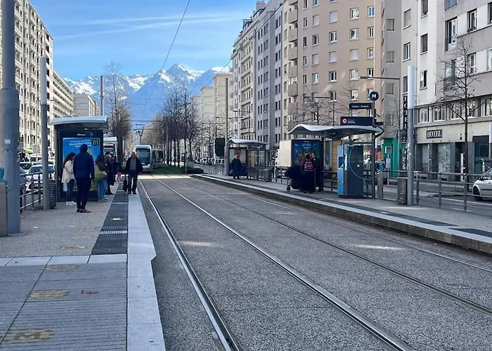 Cosy Et Idealement Place Lejlighed Grenoble