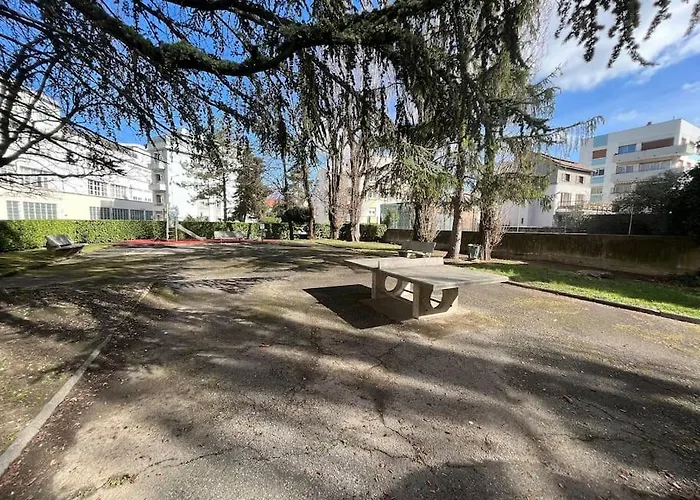 Cosy Et Idealement Place *